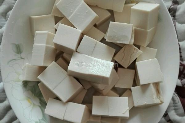 西芹番茄炖豆腐的做法图解5