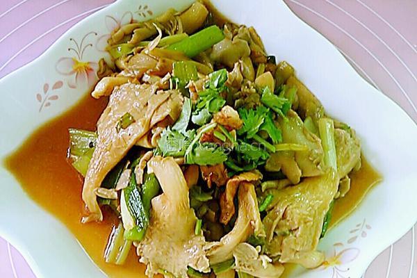 平菇炒肉片的做法图解10
