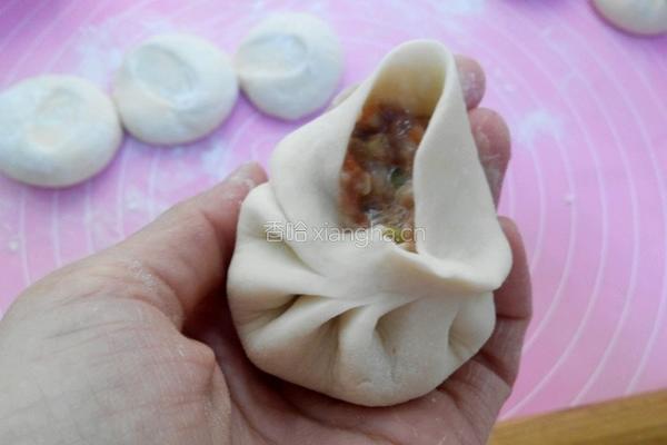 香菇胡萝卜鲜肉包的做法图解20