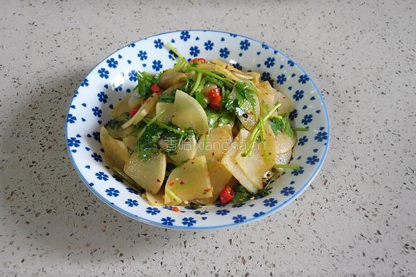 香菜拌萝卜