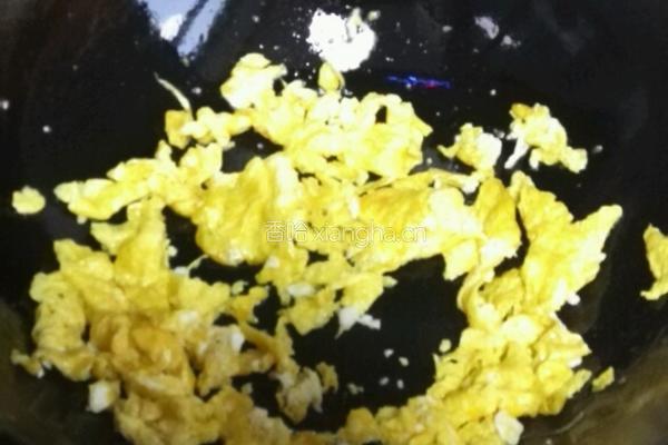 三鲜锅贴的做法图解2