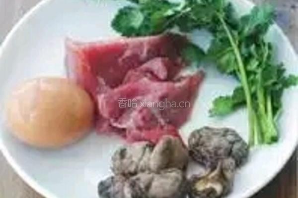 牛肉羹的做法图解1