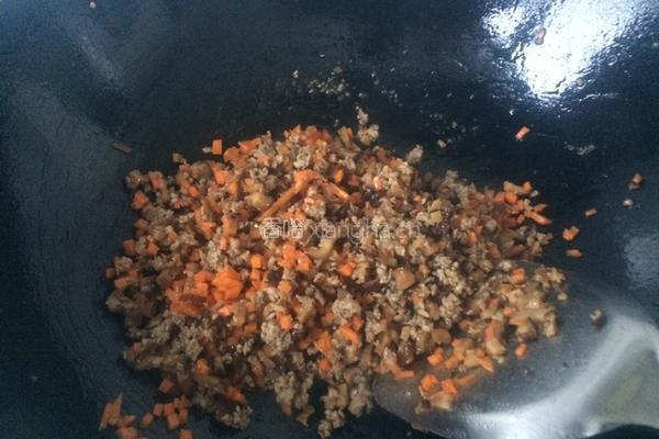 瘦肉香菇糯米饭的做法图解9