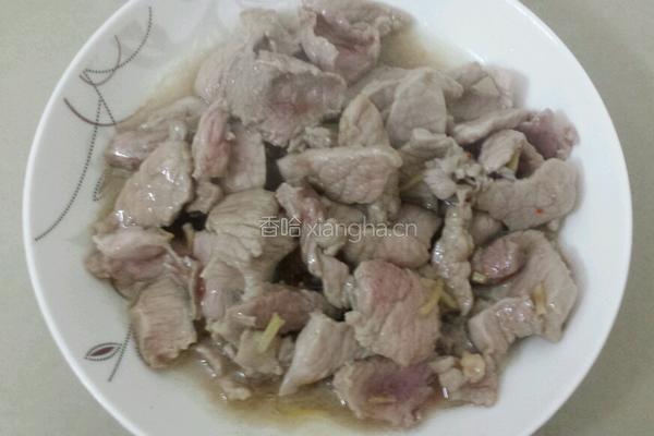 梅菜炒瘦肉的做法图解4