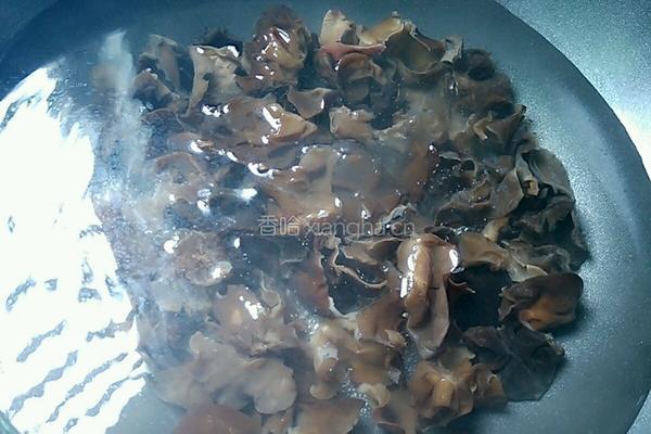 木耳炒肉片的做法图解4