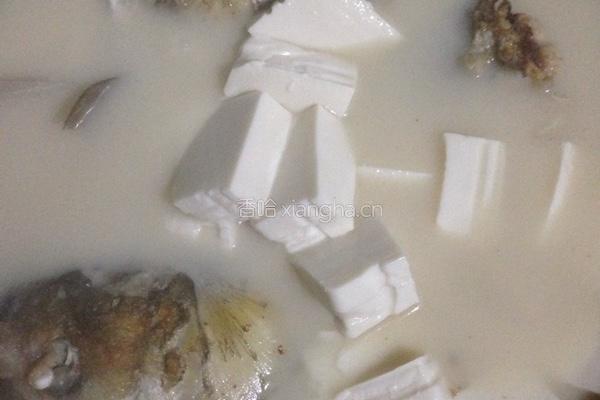 鱼头豆腐汤的做法图解5
