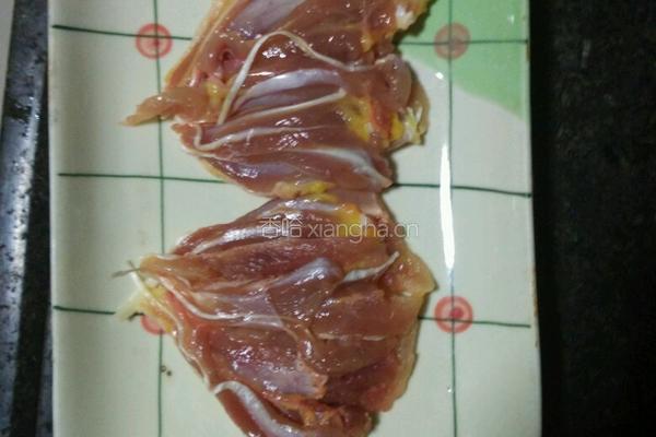 孜然鸡腿肉的做法图解2