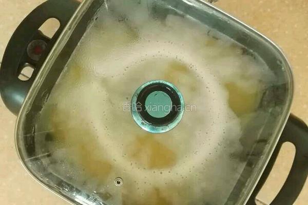 红薯地瓜粥的做法图解1