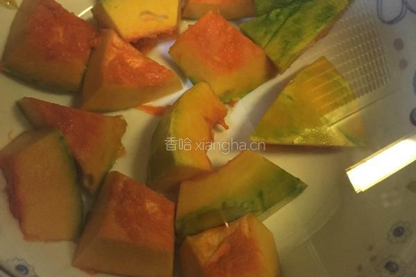 南瓜馒头的做法图解1