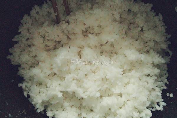 腊味什锦蛋炒饭的做法图解8