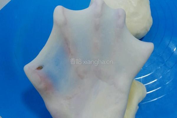 玫瑰花面包的做法图解3