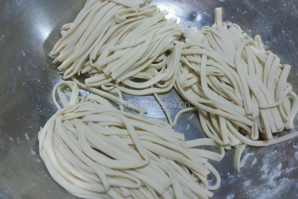 手工炸酱面的做法图解6