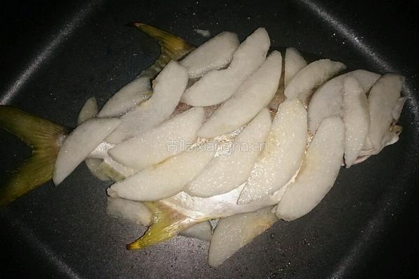 梨鲜金鲳的做法图解5