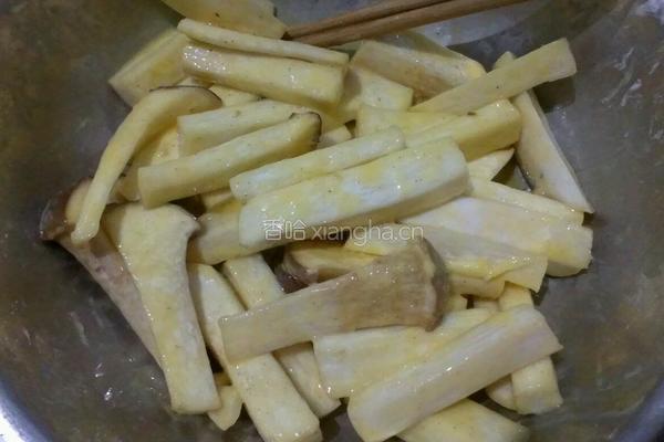 酥炸杏鲍菇的做法图解4