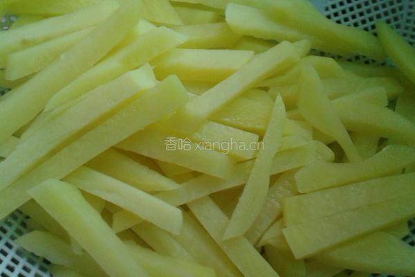 自制薯条的做法图解3