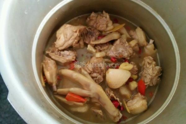 香辣啤酒鸭！的做法图解4