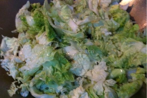 白菜鱼头汤的做法图解4
