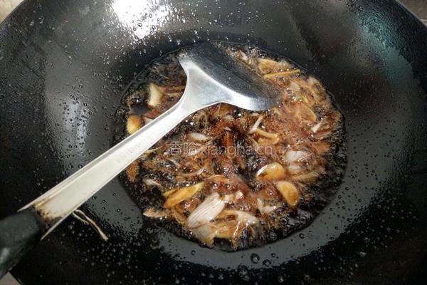 醋烹海鲳鱼的做法图解4