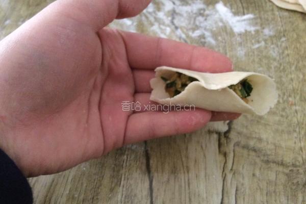 韭菜鸡蛋饺子的做法图解18