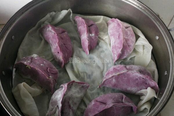 紫薯皮白菜素馅蒸包的做法图解6
