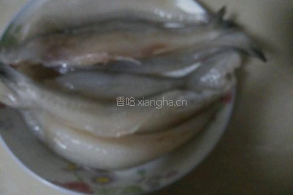 红烧潺鱼的做法图解1