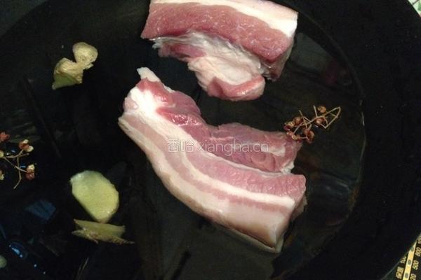 回锅肉的做法图解1