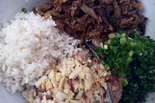 肉酿油豆腐，生菜的做法图解2
