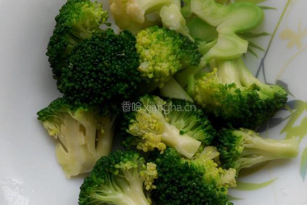 清炒西兰花的做法图解6