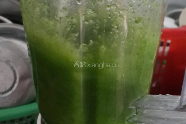 菠菜蝴蝶结面的做法图解1