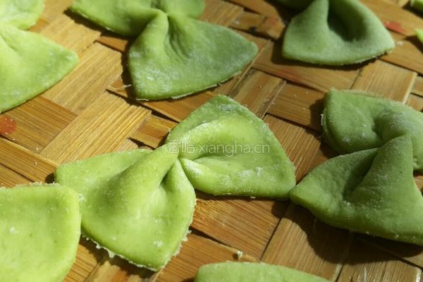 菠菜蝴蝶结面的做法图解8