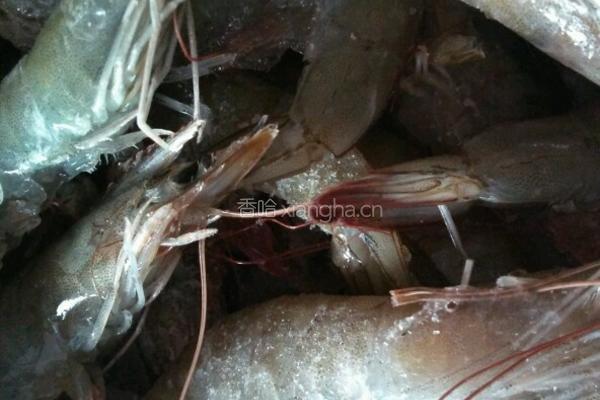 盐酥虾的做法图解1