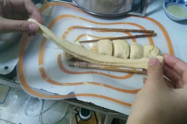 油条的做法图解4