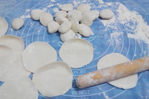 素馅饺子的做法图解9