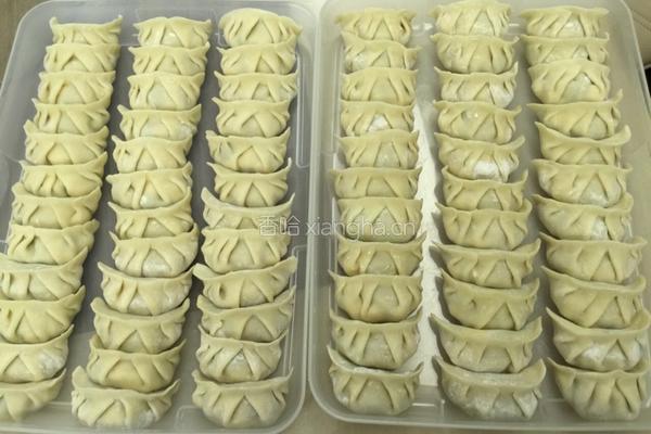 新鲜人參栗子饺子的做法图解6