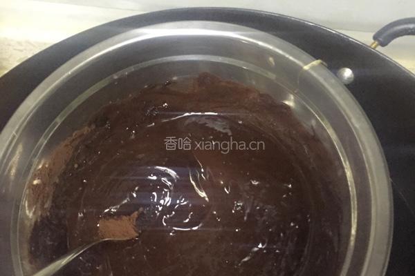 软心巧克力蛋糕的做法图解2
