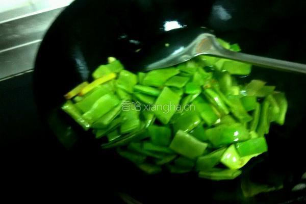麻辣土豆炒豆角的做法图解6