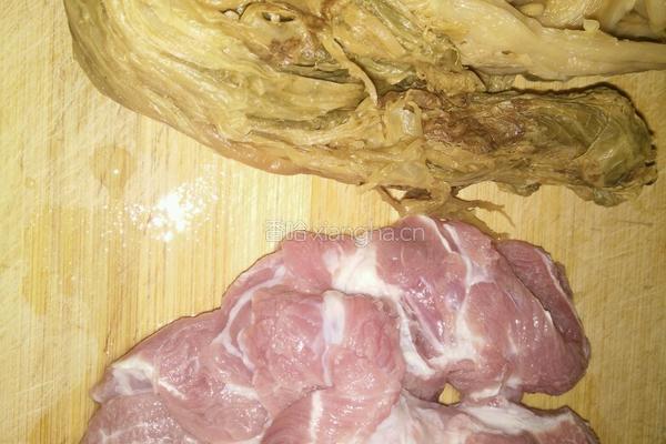 梅干菜蒸肉饼的做法图解1