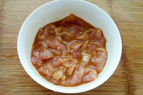 荷兰豆炒肉的做法图解2