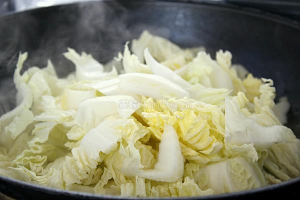 大白菜炖红烧肉的做法图解10