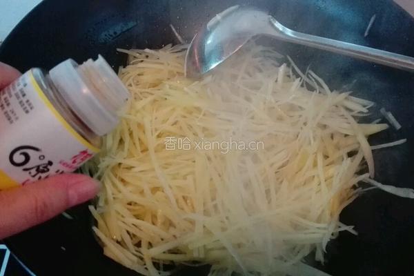 酸辣土豆丝的做法图解3