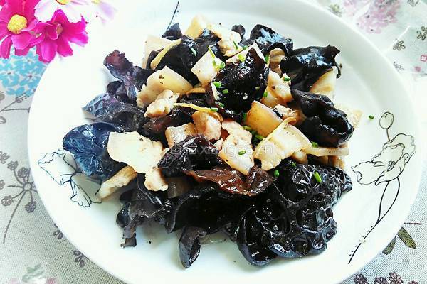 木耳炒肉的做法图解16