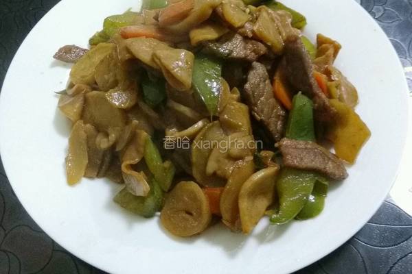牛肉炒杏鲍菇土豆干