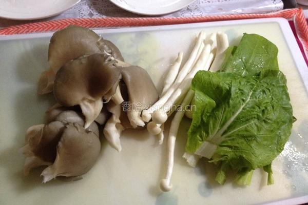 炒双菇的做法图解1