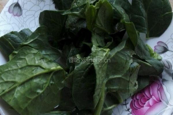 彩虹条纹面条的做法图解2