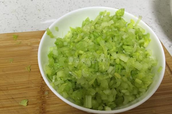 牛肉芹菜饺的做法图解6
