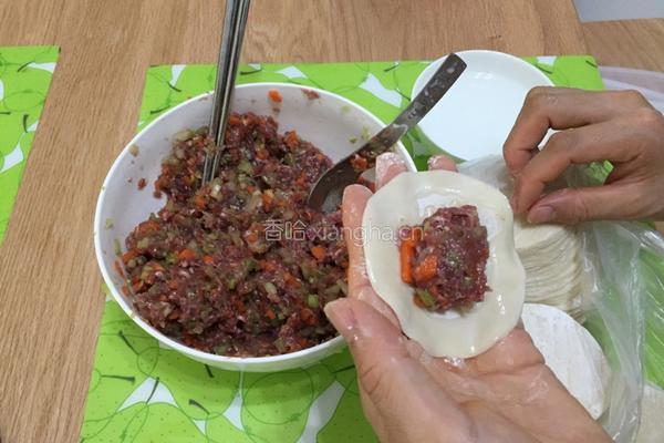牛肉芹菜饺的做法图解9