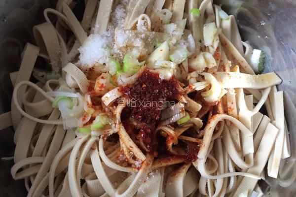 凉拌豆条的做法图解6