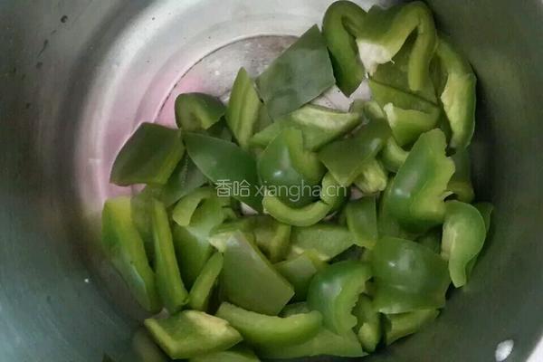 简易的黄焖鸡的做法图解3