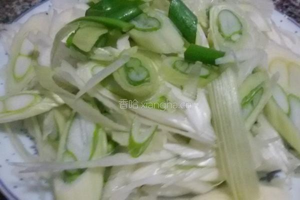 葱爆肉的做法图解2