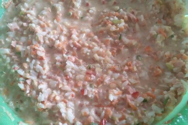土豆胡萝卜米饭饼的做法图解3